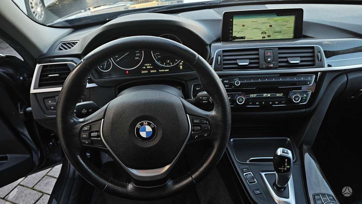BMW 320, 2.0 l., Универсал