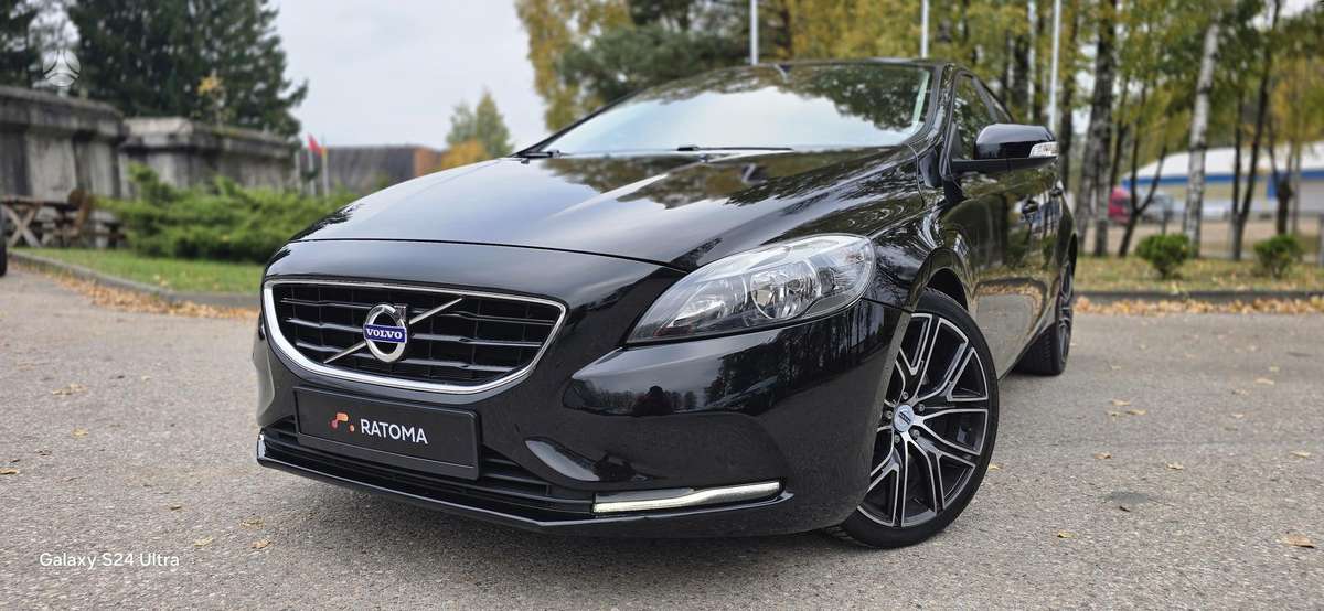 Volvo V40