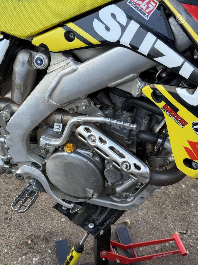 Suzuki RMZ 450cc, кроссовые
