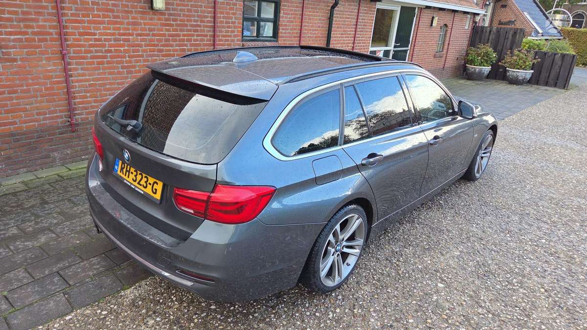BMW 320, 2.0 l., Универсал