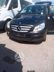 Mercedes-Benz B klasė по частям