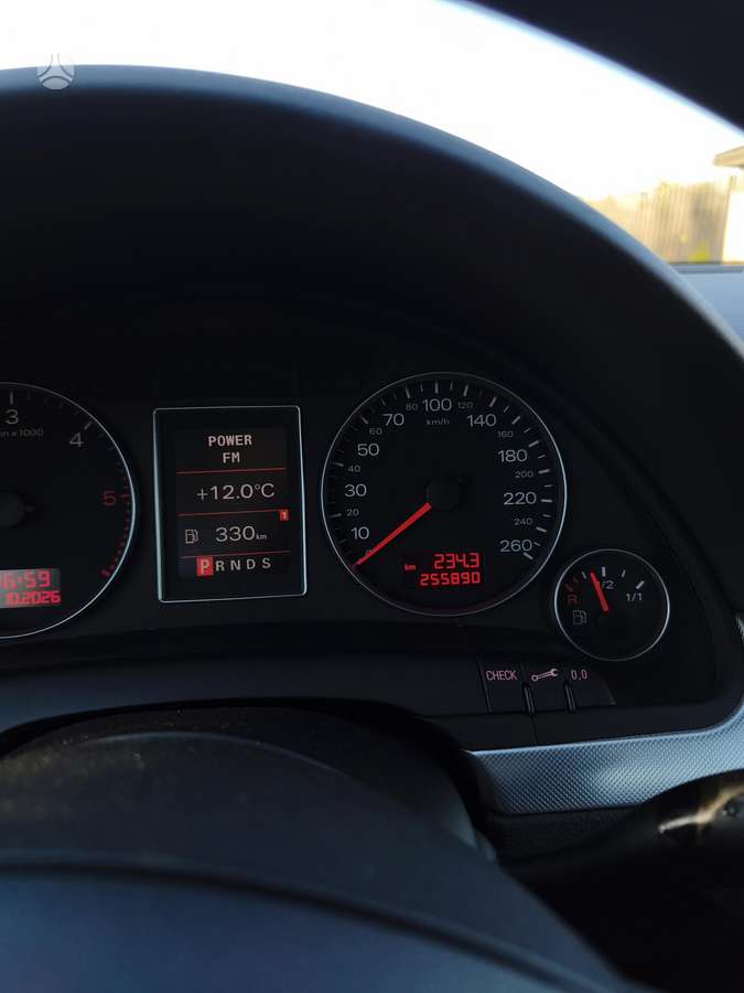 Audi A4, 2.0 l., Универсал