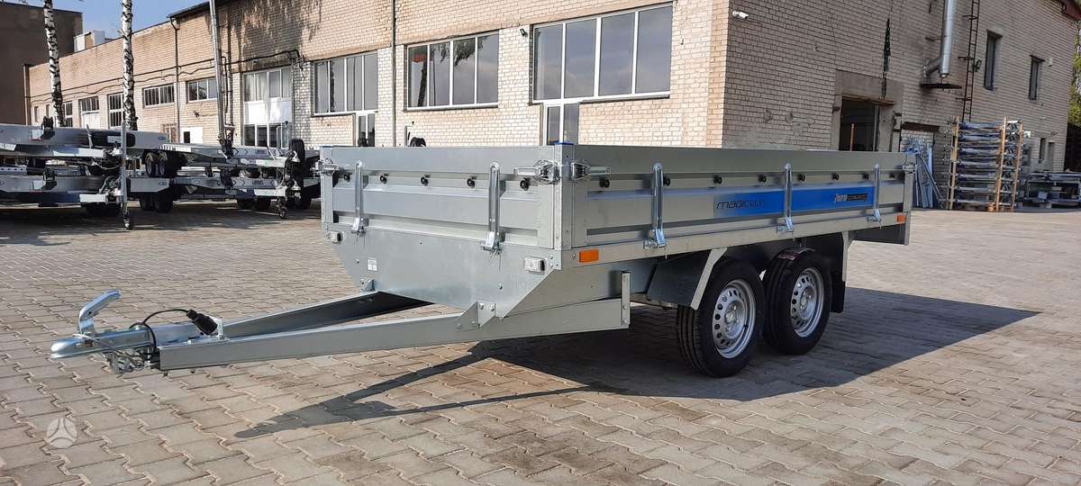 Faro Magicus 300, passenger car trailers