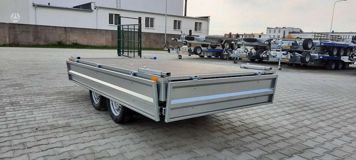 Faro Magicus 300, passenger car trailers