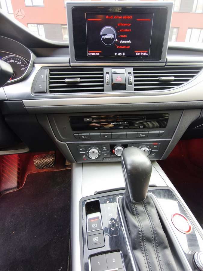 Audi A6, 2.0 l., universalas