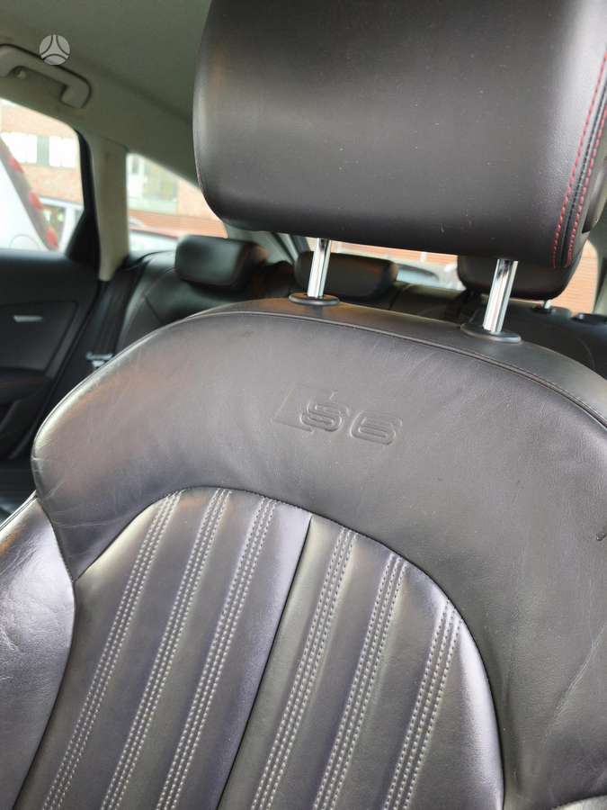 Audi A6, 2.0 l., universalas