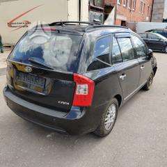 Kia Carens dalimis