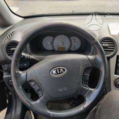 Kia Carens dalimis