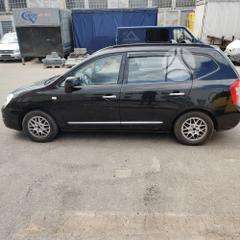 Kia Carens dalimis