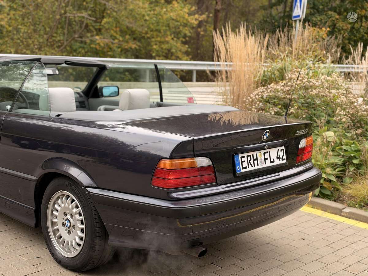 BMW 320, 2.0 l., Кабриолет
