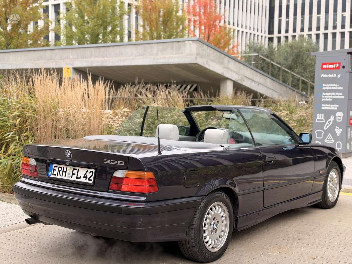 BMW 320, 2.0 l., Кабриолет