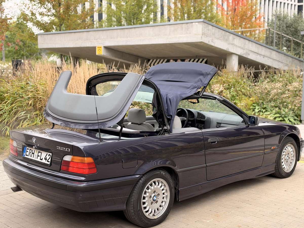 BMW 320, 2.0 l., Кабриолет