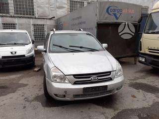 Kia Carnival по частям