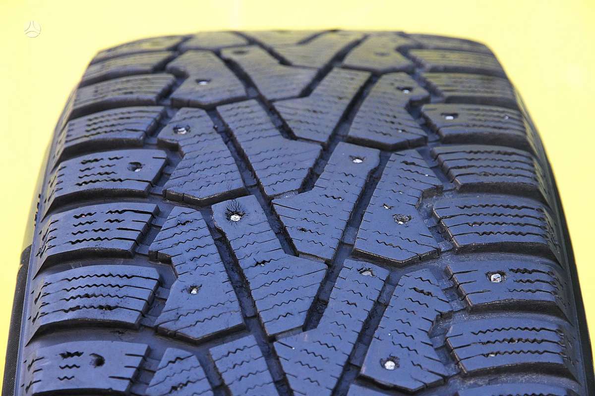 Pirelli Ice zero, зимние 235/55 R18