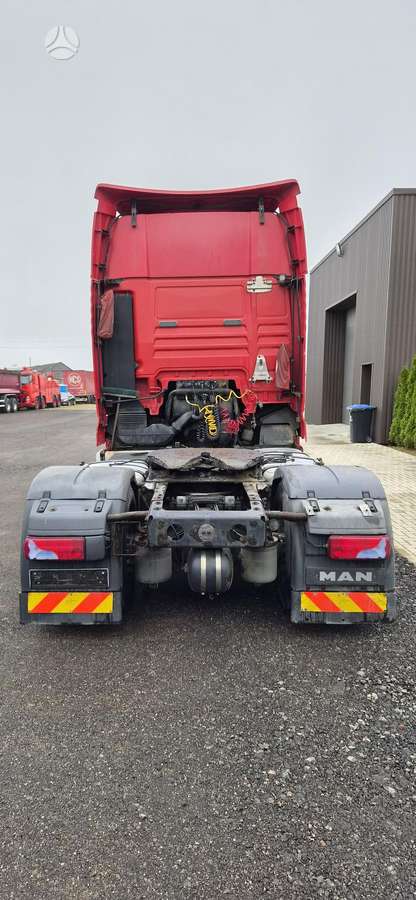 MAN TGX 18.440, 2 спальных места