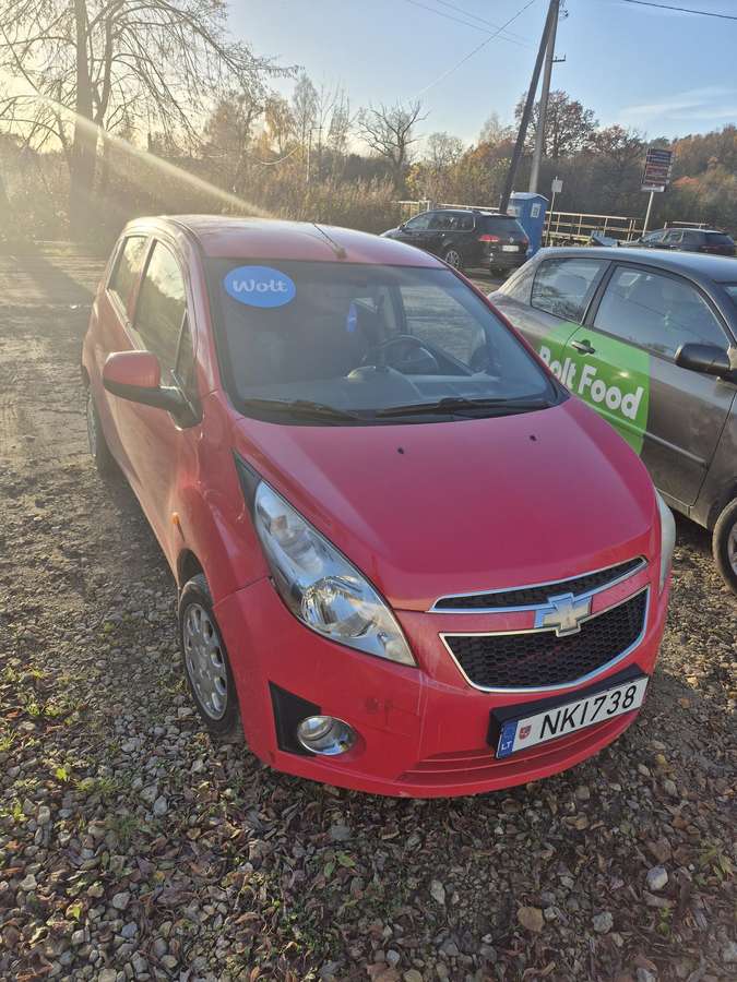Nissan Note, 1.6 l., hatchback
