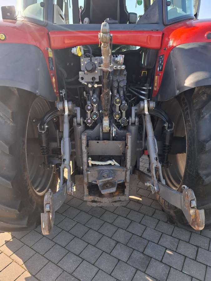 Massey Ferguson 6713S, тракторы