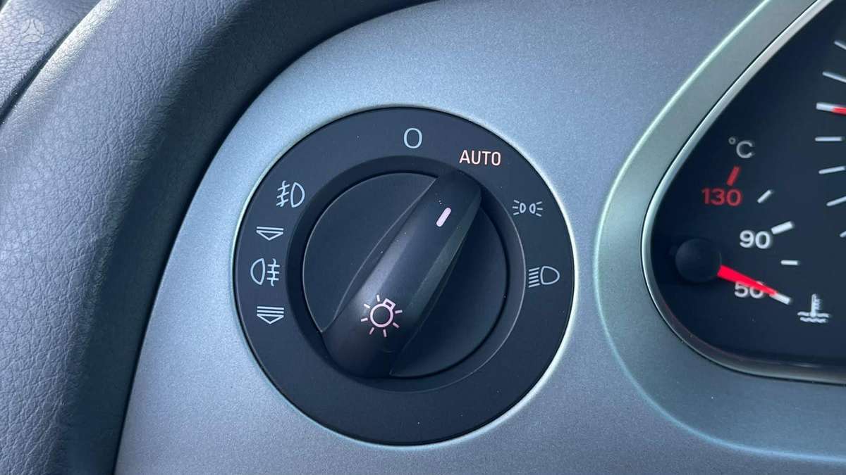 Audi A6, 2.0 l., Универсал
