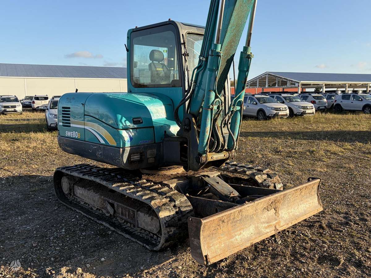 Sunward SWE80B, ekskavatoriai