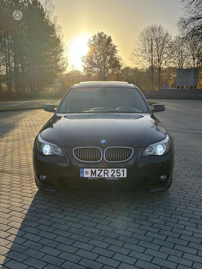 BMW 530