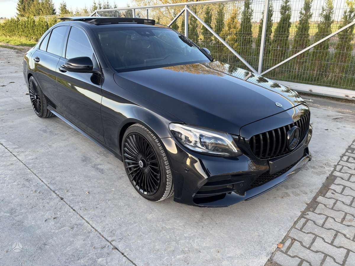 Mercedes-Benz C220