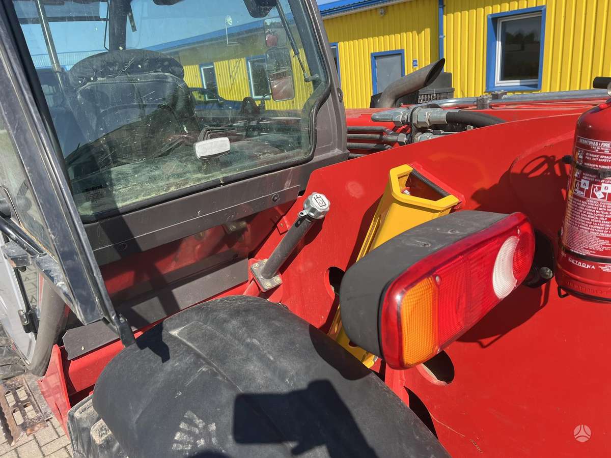 Manitou 732, self-propelled loaders