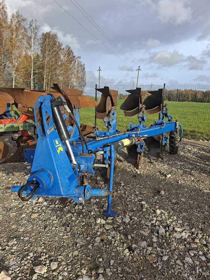 Överum CX490H, plūgai