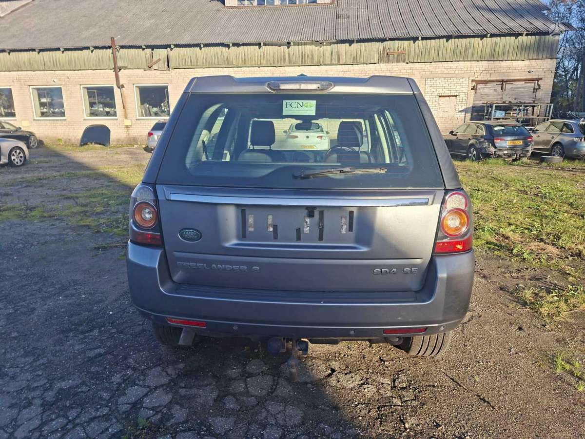 Land Rover Freelander dalimis