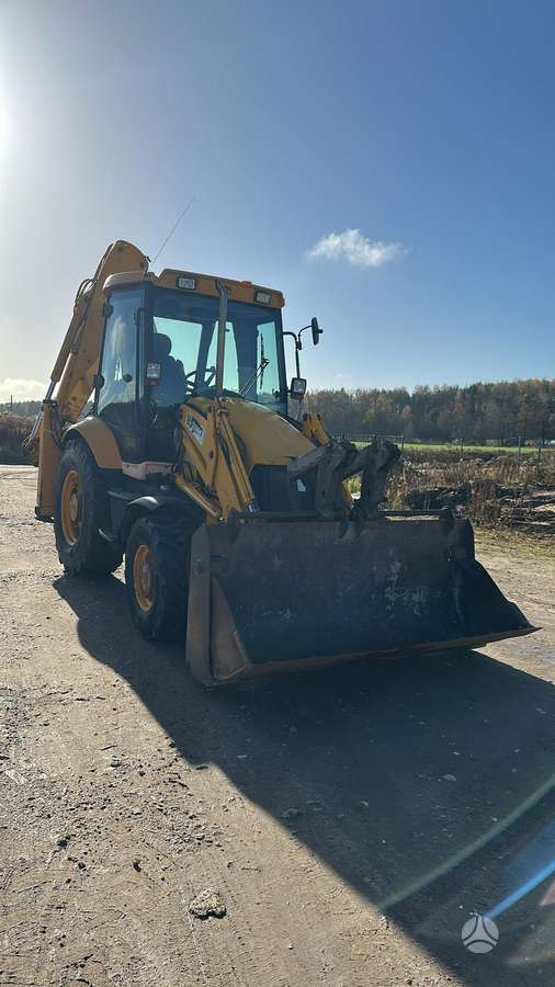 JCB 3CX, excavator loader