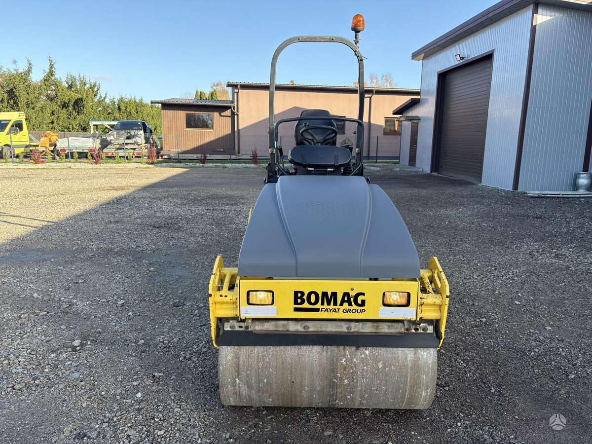 Bomag BW120, vibro technika