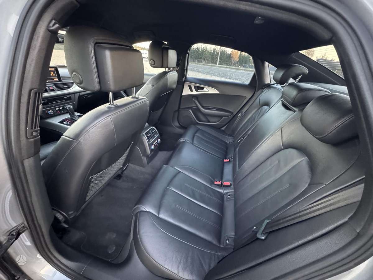 Audi A6, 2.0 l., Седан