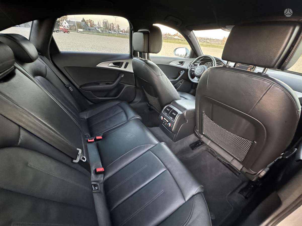 Audi A6, 2.0 l., Седан