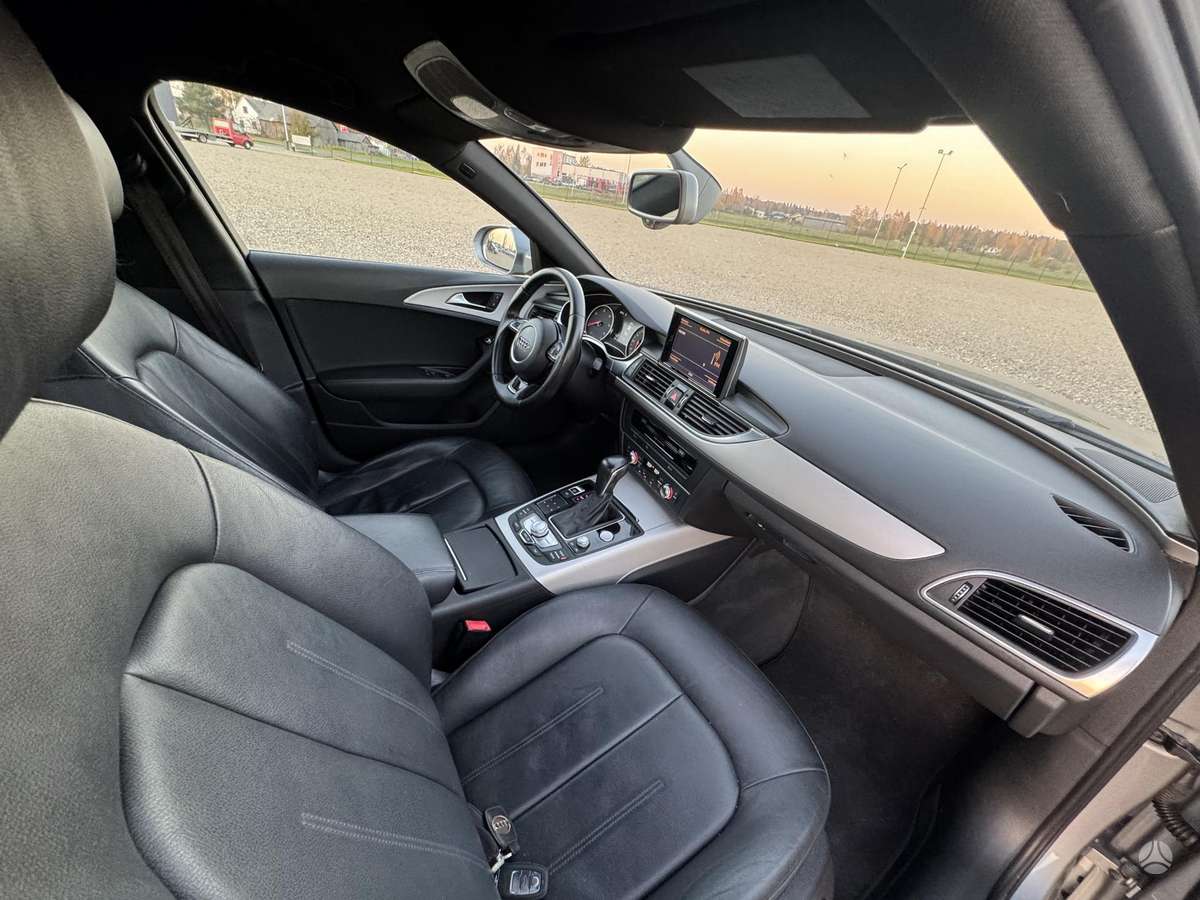 Audi A6, 2.0 l., Седан