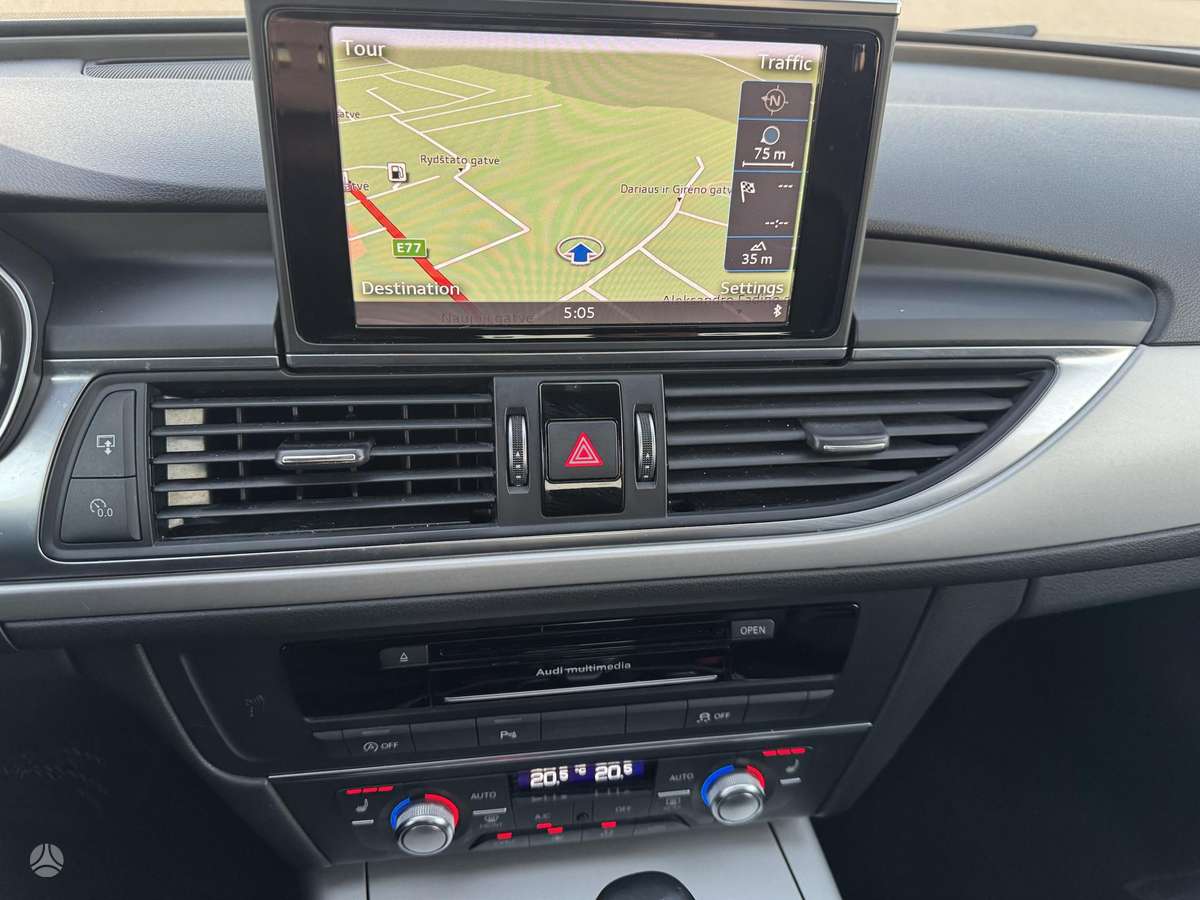 Audi A6, 2.0 l., Седан