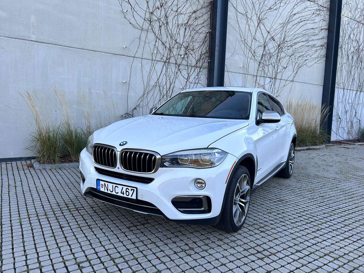 BMW X6