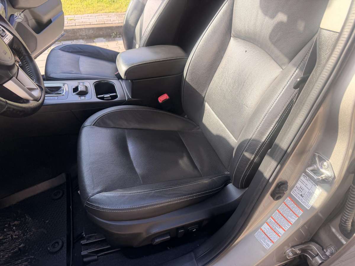Subaru Outback, 2.0 l., universalas