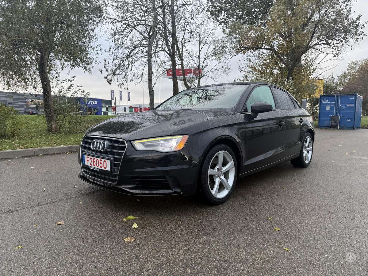 Audi A3, 1.8 l., Седан