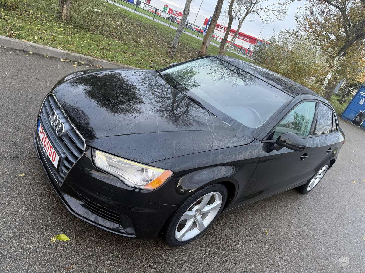 Audi A3, 1.8 l., Седан