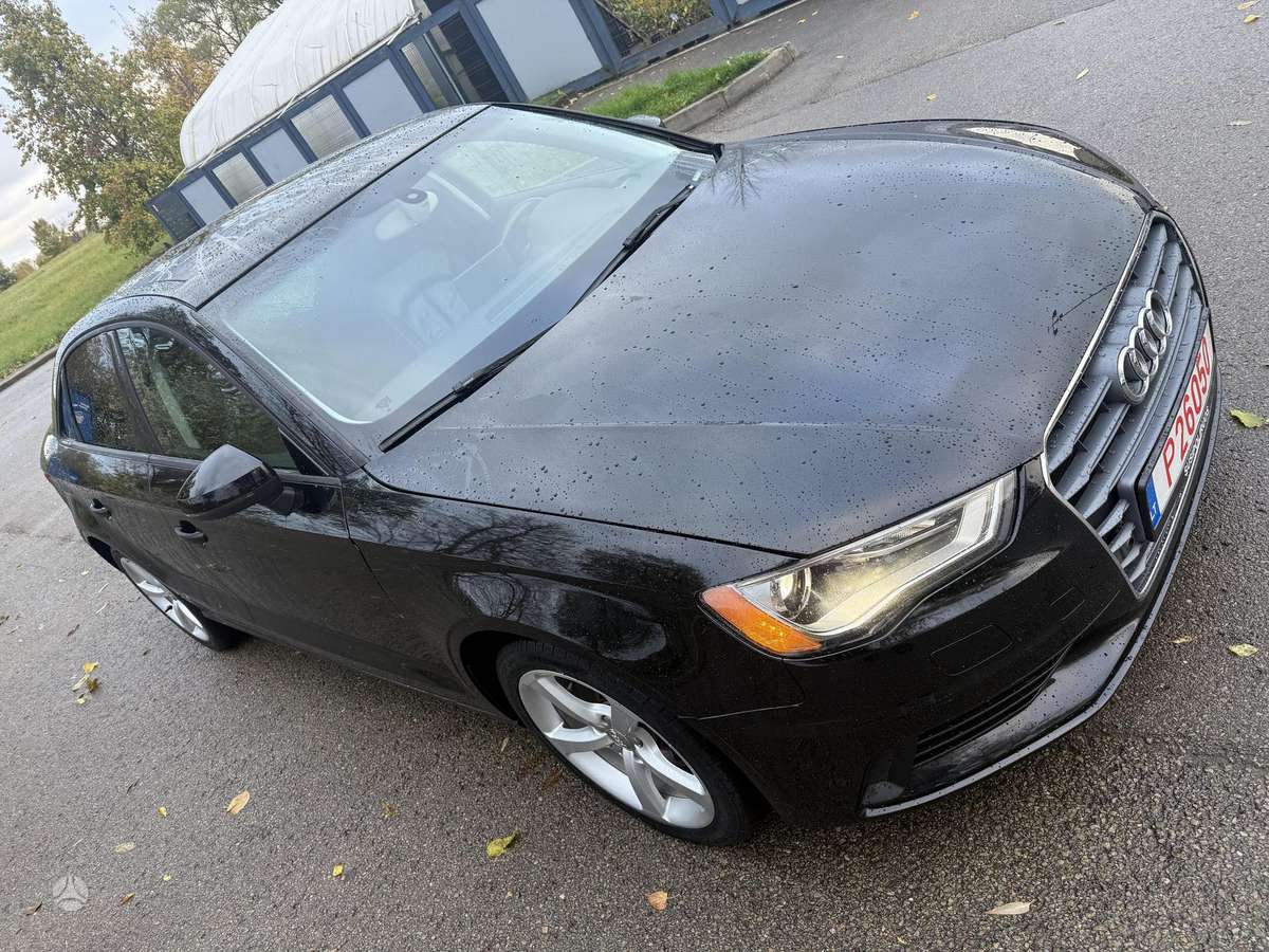 Audi A3, 1.8 l., Седан