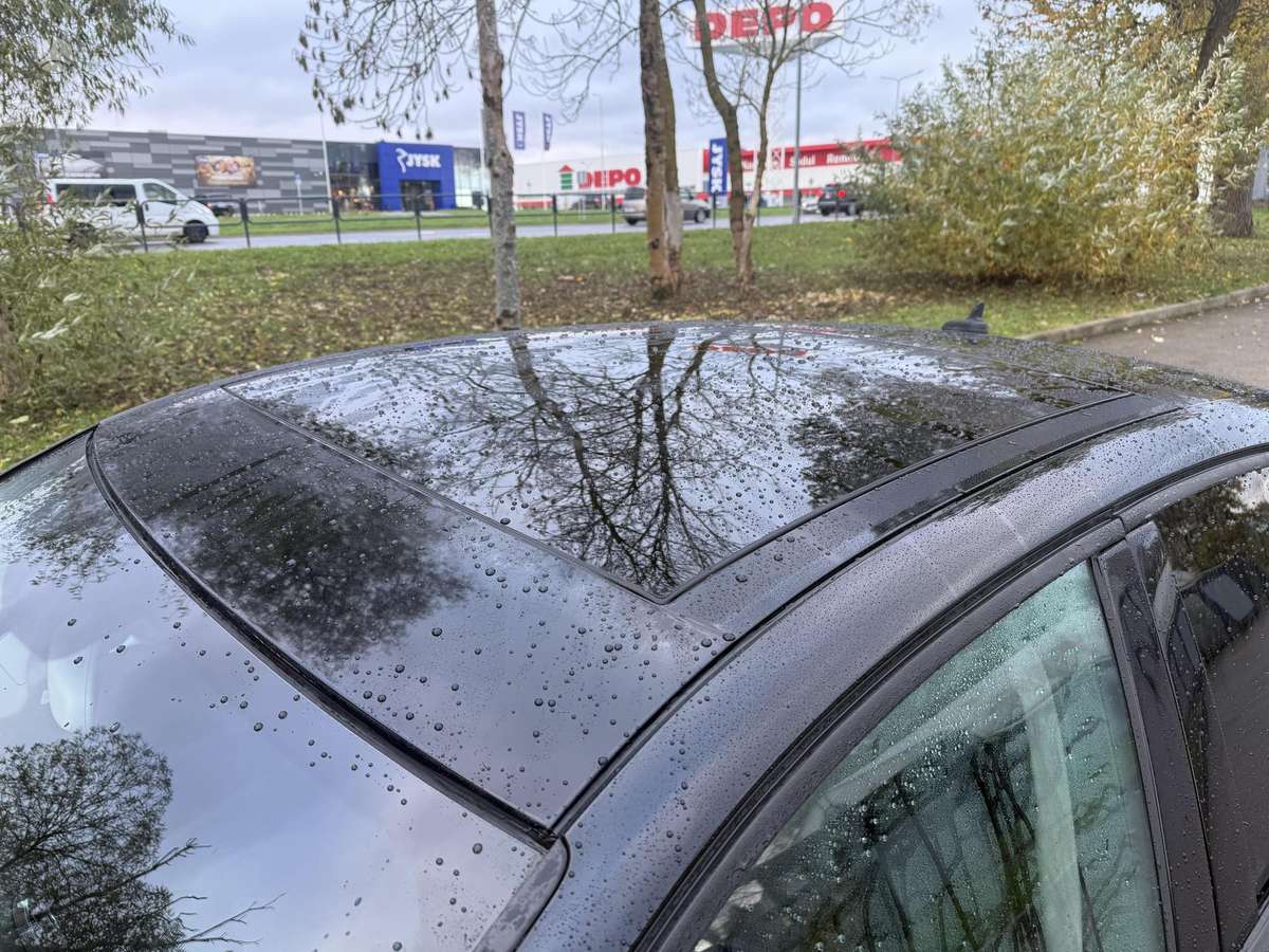 Audi A3, 1.8 l., Седан