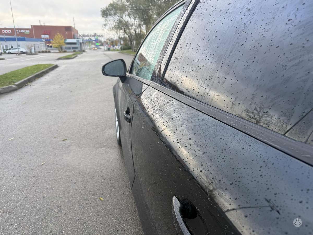 Audi A3, 1.8 l., Седан
