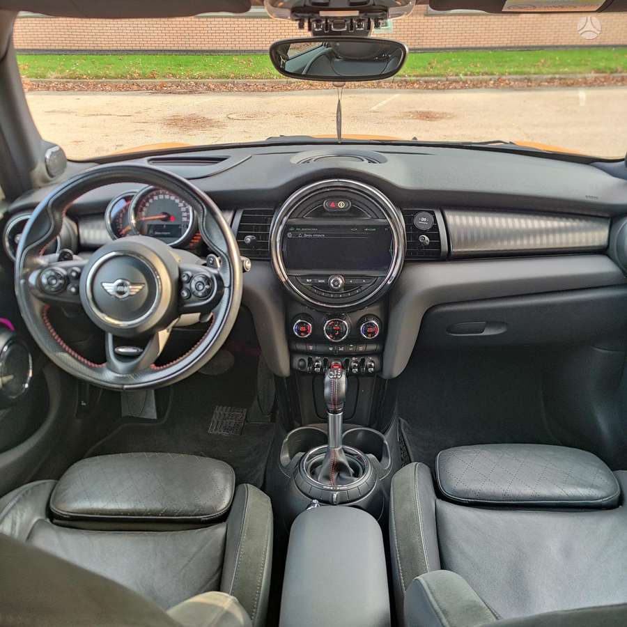 Mini Cooper SD, 2.0 l., hatchback
