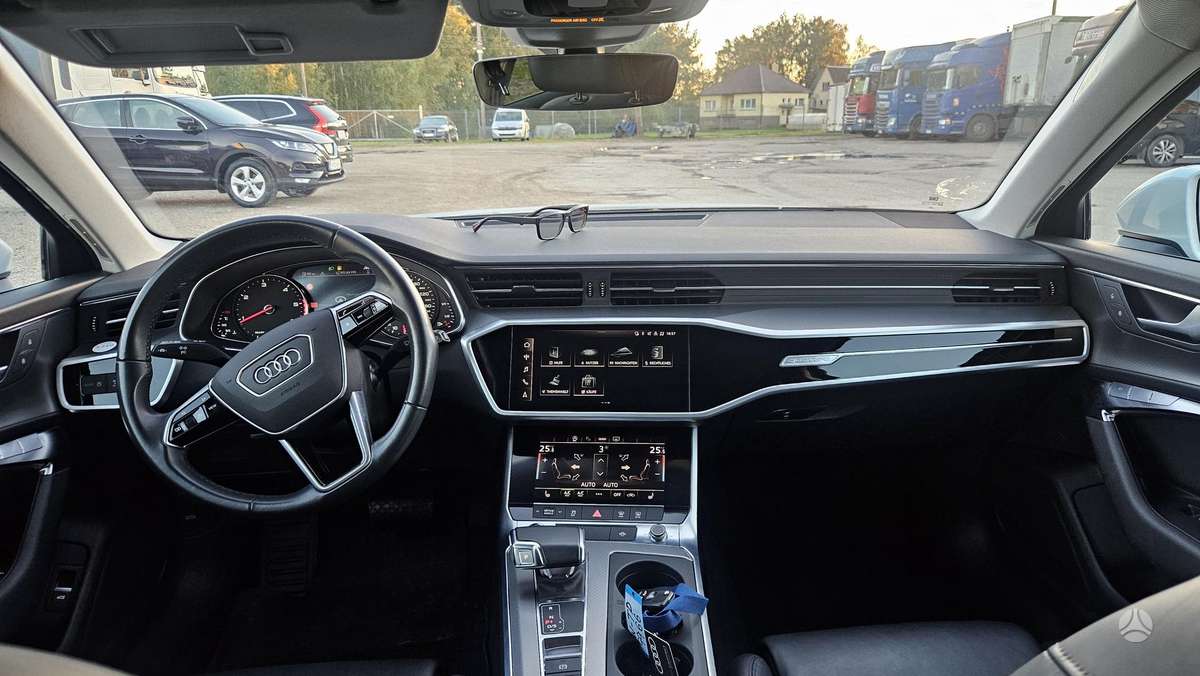 Audi A6, 2.0 l., Универсал