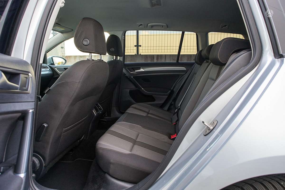 Volkswagen Golf, 1.6 l., Универсал