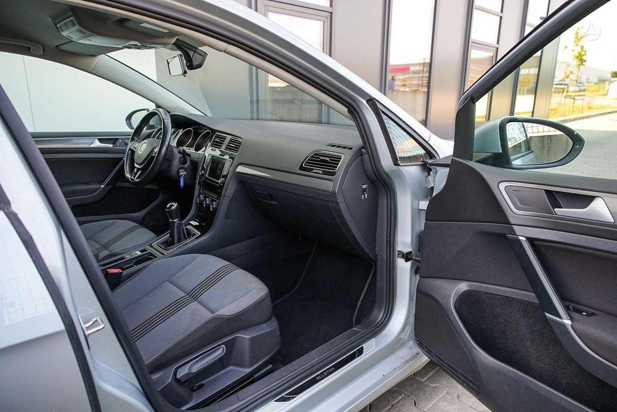Volkswagen Golf, 1.6 l., Универсал