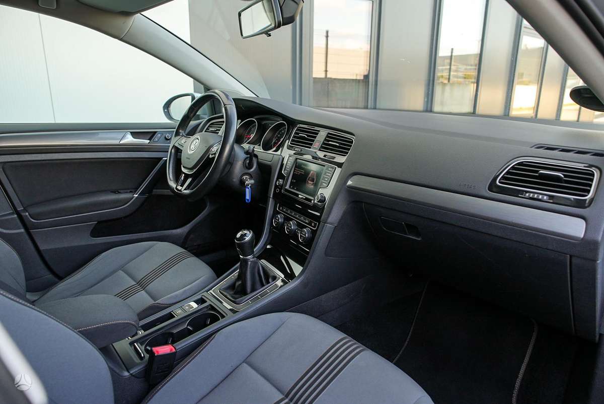 Volkswagen Golf, 1.6 l., Универсал