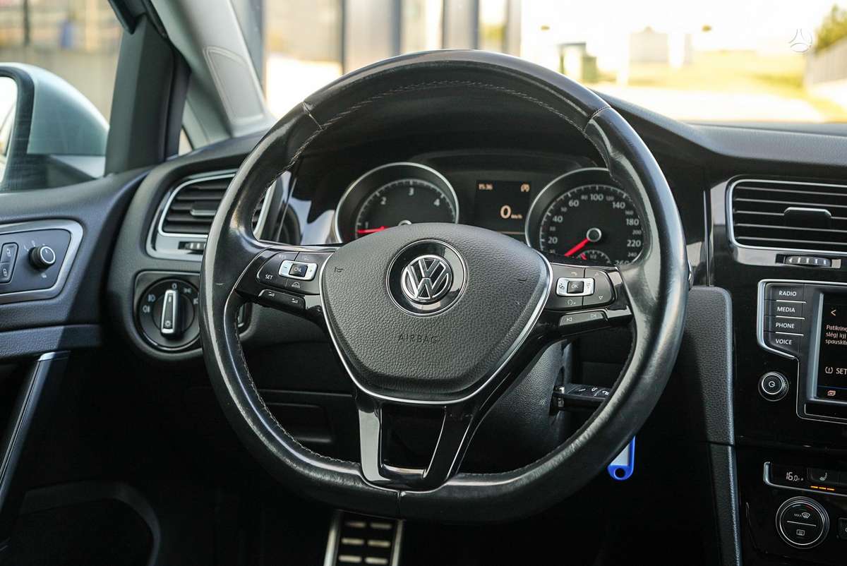 Volkswagen Golf, 1.6 l., Универсал