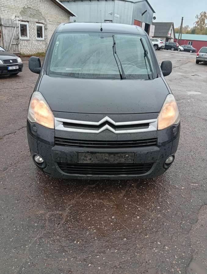 Citroen Berlingo dalimis