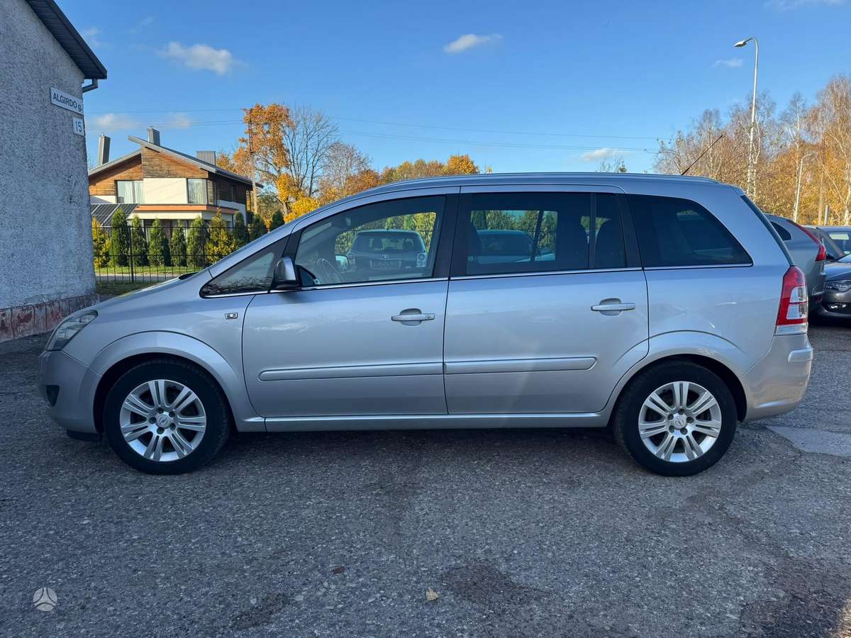 Opel Zafira