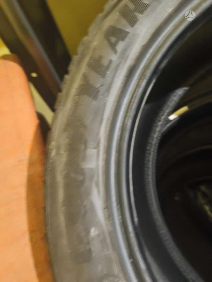 Goodyear, winter 225/55 R17